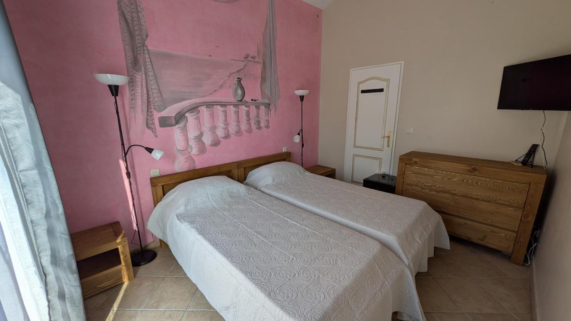 Les Geckos Bed & Breakfast Saintes-Maries-de-la-Mer Exterior photo